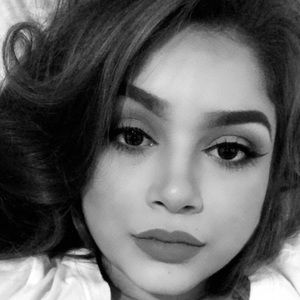 Meet your Posher, Elisa